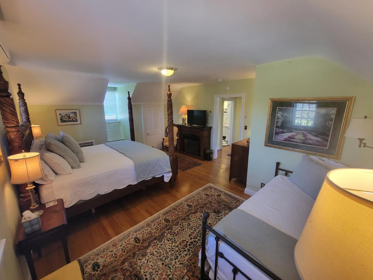 Hornsby House Inn Yorktown Buitenkant foto